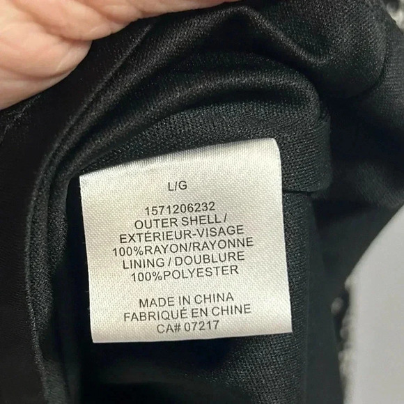 Warehouse One Tank - Picture 4 of 5